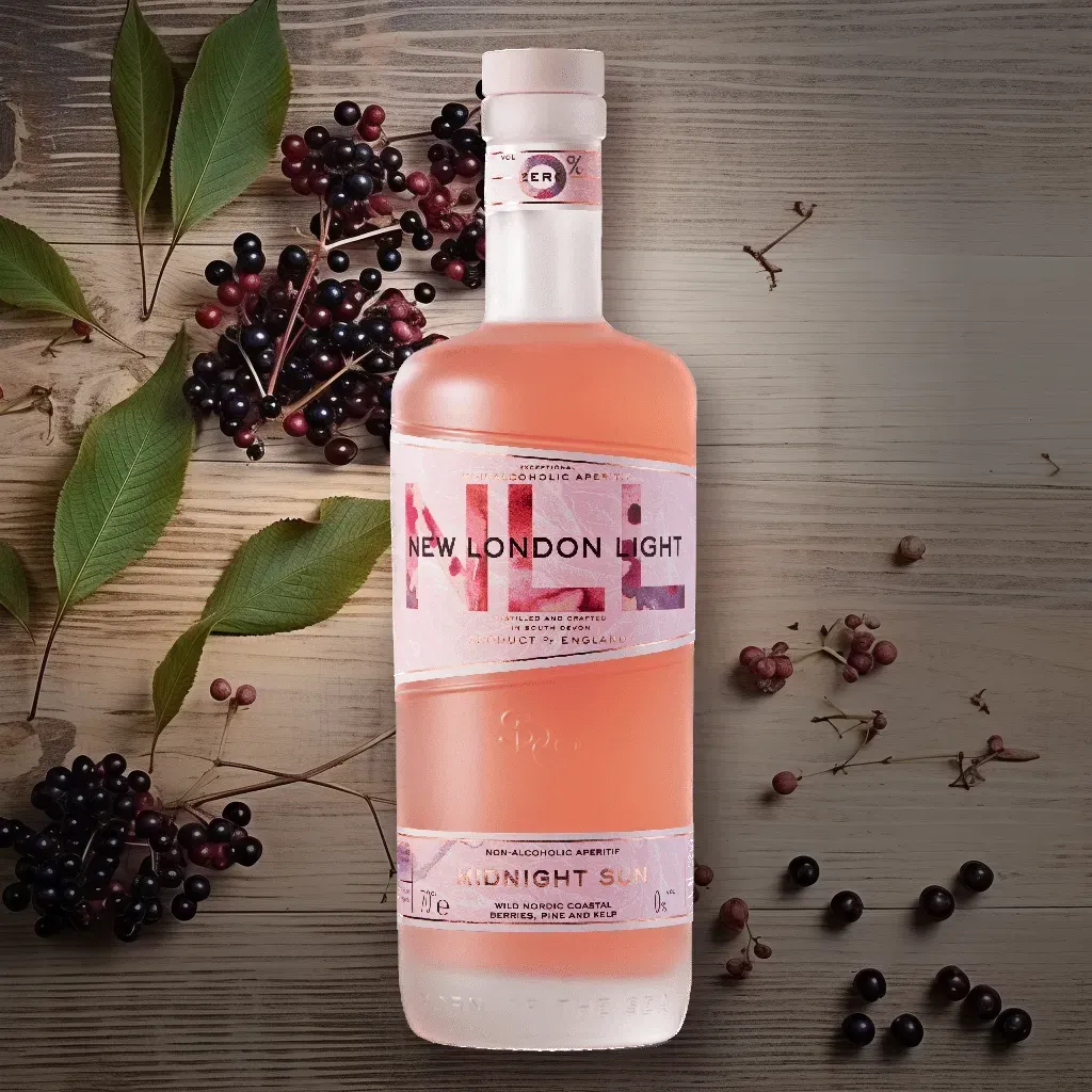New London Light (NLL) Midnight Sun Alcohol-Free Spirit (0% ABV)