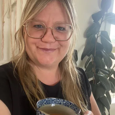 127. Embracing the fullness of life  with Kate Fleming