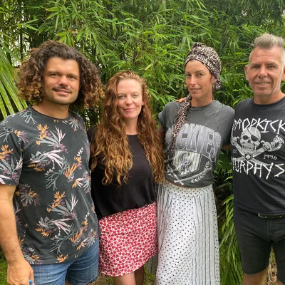 68. Club Sober reunion!!!!!!  Reflections and discoveries with Scott Owen, Ash Grunwald and Clare Rantall.