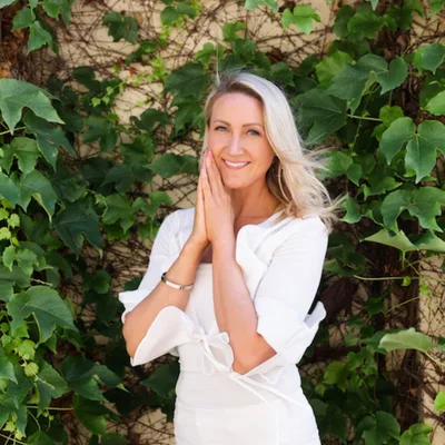 44. The moment of change -  with Juliet Lever