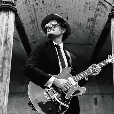 27. Strategies and tools to deal with triggers over the Christmas period  with Ash Grunwald