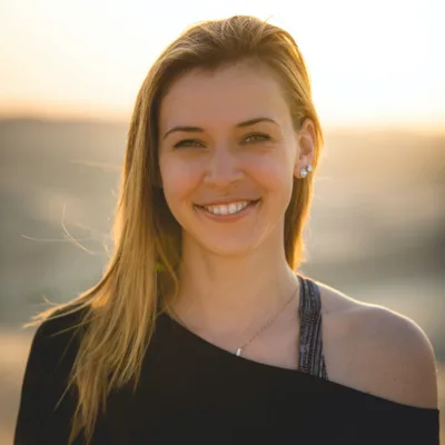 Ep. 2 Manifestation, Sobriety & Psychic Dan (Alex's Story)