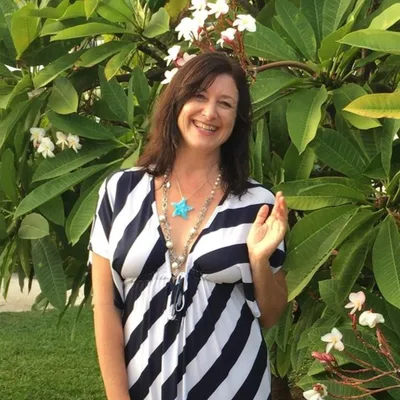 Episode 4: Julia's Story/ Trauma to Addiction & Long Term Recovery