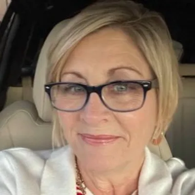 Cindy finds Recovery? S1E7