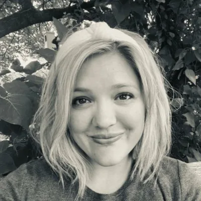 Episode 22 - Paula Drysdale - Freedom From Unhealthy Perfectionism