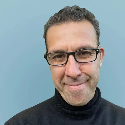 Lawyer Turned Psychologist Escapes a Life Sentence of Anxiety