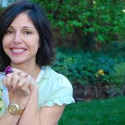 Episode 101: Stefanie Wilder-Taylor