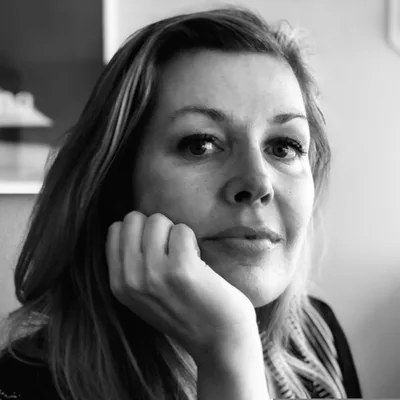 ESTELLE NORDENFALK: YOGA OCH BOVETEGRÖT ÅT FOLKET