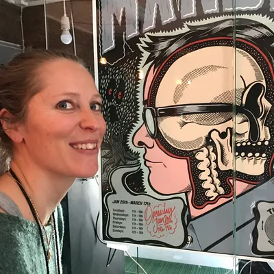 DOWN AND UP MED YLVA DEPLANCK