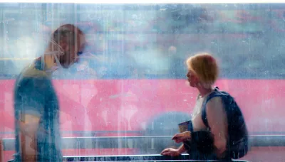 Trusting Strangers - Who Do We Trust and Why?