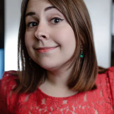 Lindsey Hines - Biography