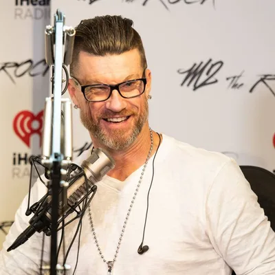 Dr. Lee Spencer LIVE on M2 The Rock