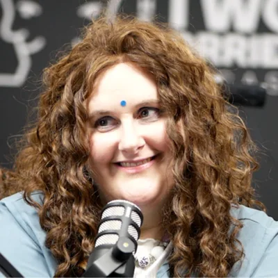 #94 Doctoral Researcher, Author and Mother Hazel Larkin shares her traumatic story of abuse and her life in education