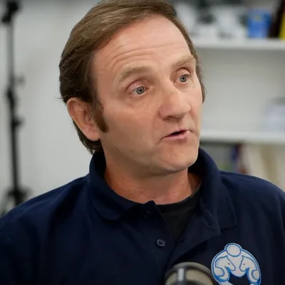 #50 Joe Slattery is our guest this week and we speak about his life growing up in Limerick, education and his role in Equine Assisted Therapy.