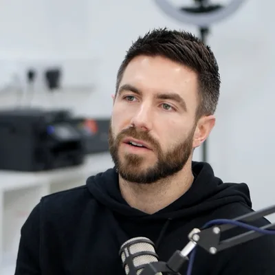 #30: Dan Sweeney speaks about career ending cruciate injury at 23, and getting over bankruptcy.