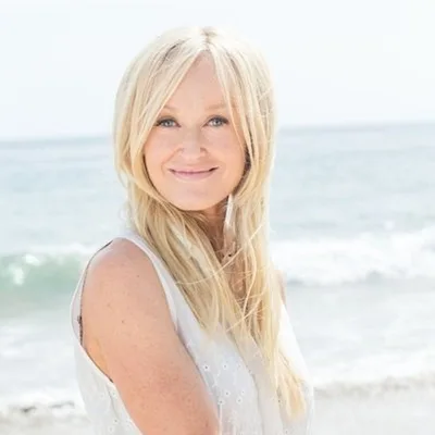 EP035: Sophie Uliano - Become Gorgeous for Good