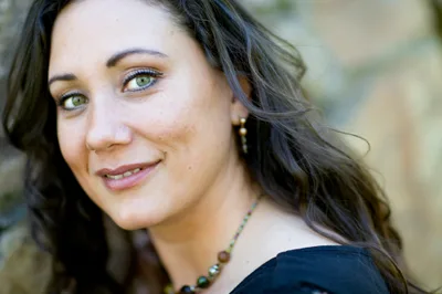 EP 47 – Hidden Stressors that Can Contribute to Mental Health Symptoms with Heather Gray