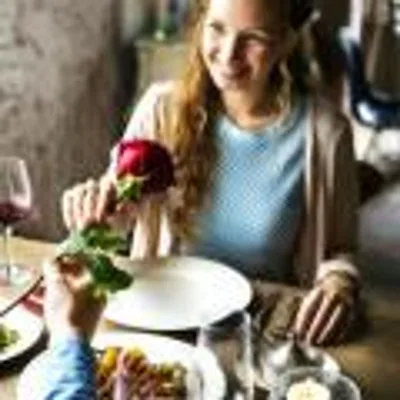 The Laura Richer Show - Richer Love for Single Women: Sick of Being Single? 7 Sexy Shifts in Thinking to Be Irresistible on the Dating Scene