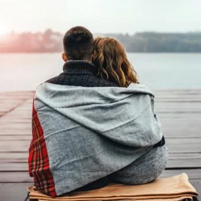 On the Verge Radio with Laura Richer - Using Your Breakdown for a Breakthrough: It Can Happen! Finding and Maintaining a Healthy Love Relati