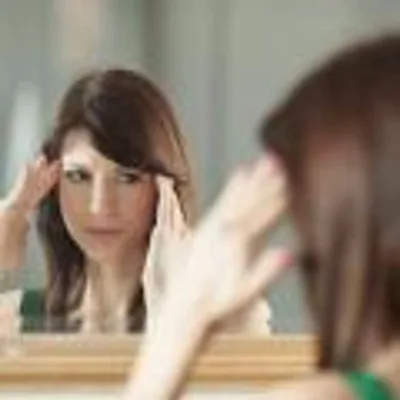 On the Verge Radio with Laura Richer - Using Your Breakdown for a Breakthrough: Toxic Relationships: The First One Is with Yourself!