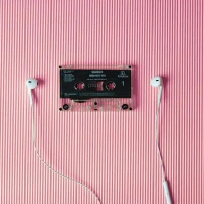 Intro to #unfilteredari