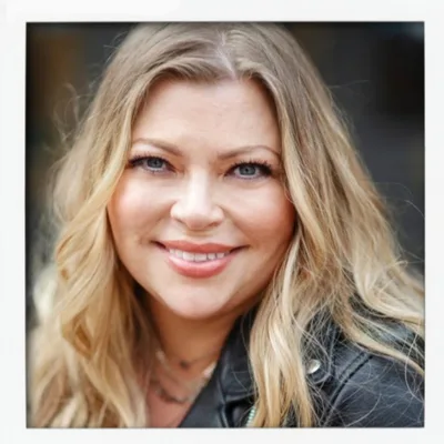 SoberNotMature - Episode 76 (Alysse B - Curates Us Soberly... But Not Maturely)