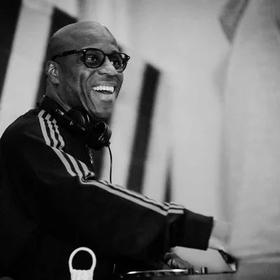 201. I was bored, I was unhappy so I would drink with Jamiroquai drummer Derrick McKenzie