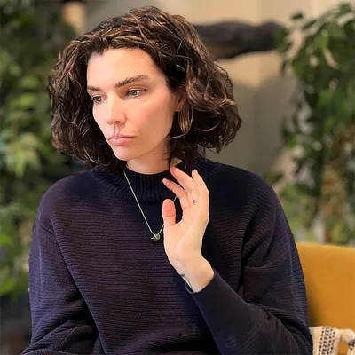 What's Wrong? Personal Histories of Chronic Pain and Bad Medicine, with Erin Williams