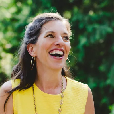 Bouncing back living with bipolar and psychosis – Victoria Maxwell’s story