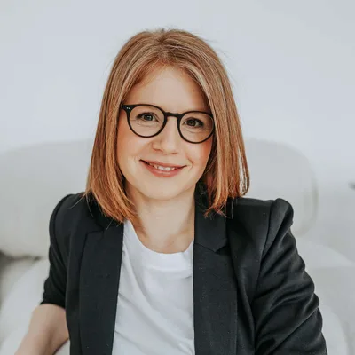 Episode 435 - Rest, Recharge, and Rise: Unlocking the Power of Sleep with Annika Carroll