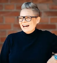 EP 105 – Improving Communication with Dr. Amanda Kenderes' “Talk Types”