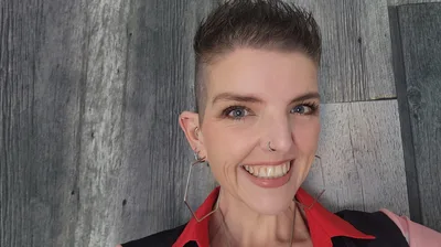 ‘The Stigmacrusher’ talks lived experience of bipolar, and ‘unmasking mental health’