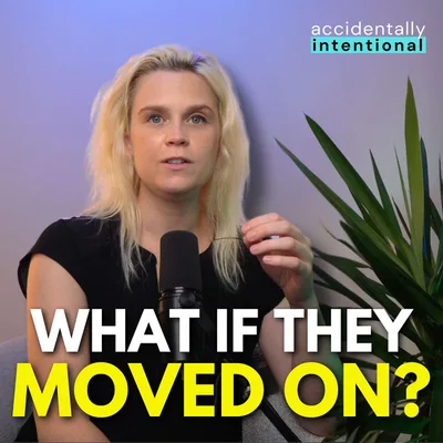 How To Reconnect With An Old Friend Without Making It Weird