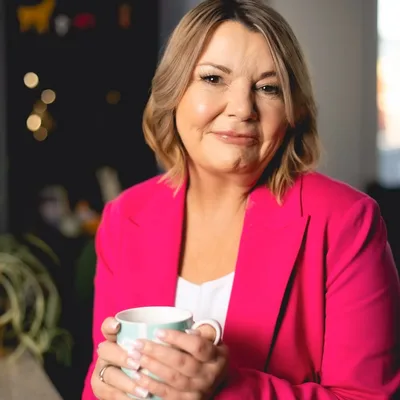 Grief, Sobriety, and Finding Love Again – Nicky Wake’s Story