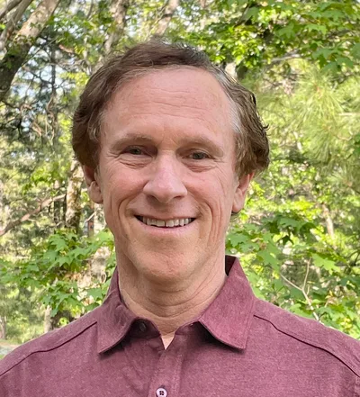 EP 133 – The Therapeutic Power of MDMA with Jonathan Robinson
