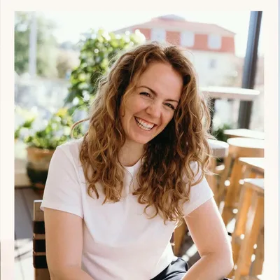 Sales Confidence for Women: Karina Klaus on Money Blocks & Feeling Enough | It’s Bizzy Ep. 684