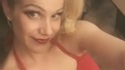 Sobriety's Impact: Mourning the Loss of a Beloved Mother in Tragic Crash