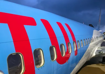 TUI scraps free alcohol on long-haul flights, keeping soft drinks complimentary
