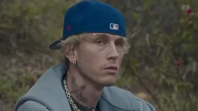Machine Gun Kelly says a photo of his daughter helped him choose sobriety