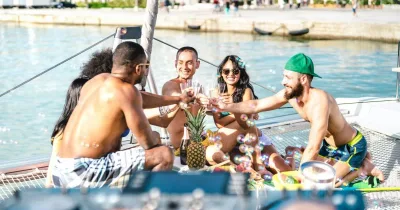 Travel safety warnings for parents of teens on their first mates’ holiday