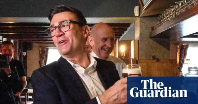 UK hospitality campaign presses Andy Burnham for VAT cut on pubs and restaurants