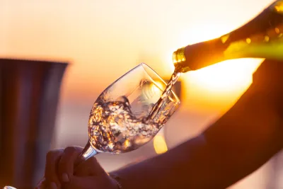 How tea, coffee and alcohol influence iron overload and liver risk