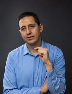 Emotional Growth Through Group Therapy with Dr. Carlos Canales