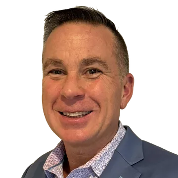 Ian Fee's Wild Ride: From Addiction to Clarity